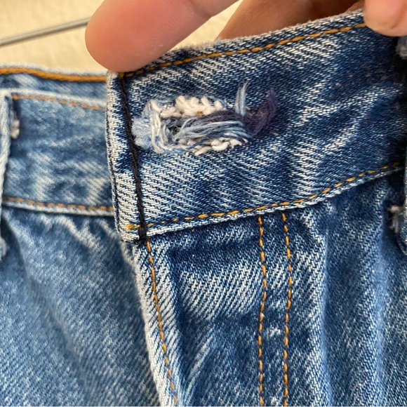 VINTAGE Levi's 501 Cutoff Shorts Sz 31 High Waist - Picture 4 of 5